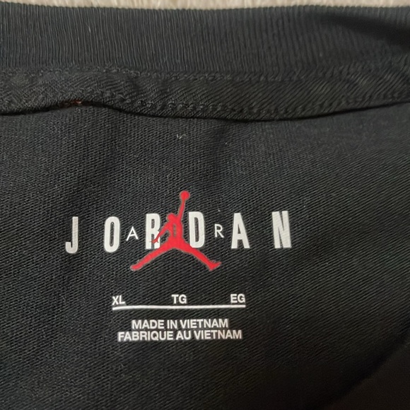 Jordan Flight Essentials Tee - Picture 7 of 7
